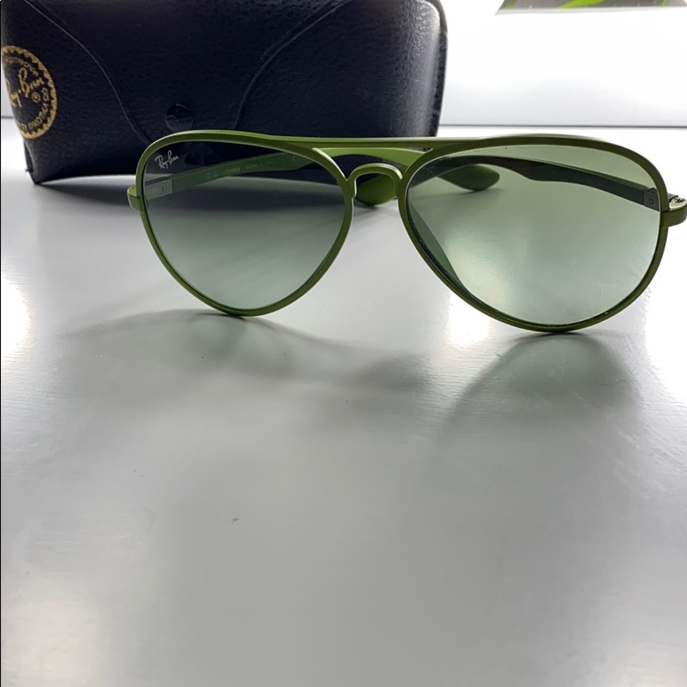 Ray ban aviator
